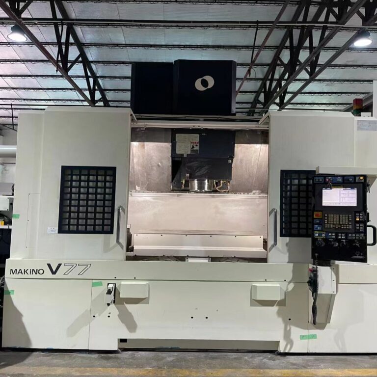 Used MAKINO V77 Machining Center