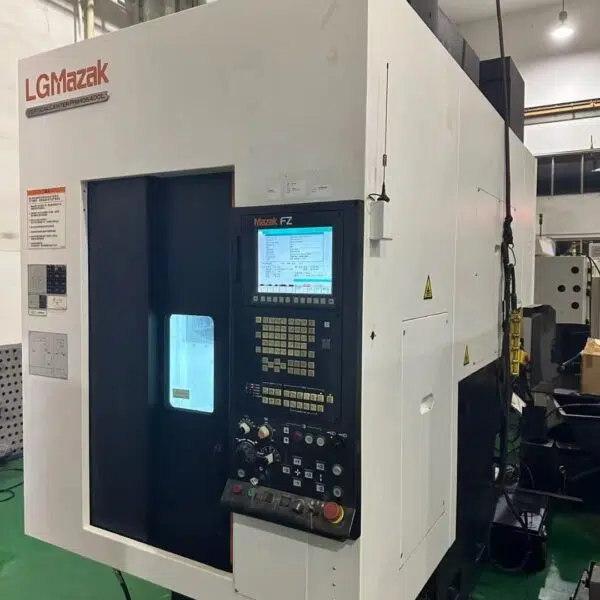 MAZAK VCP400L Machining Center
