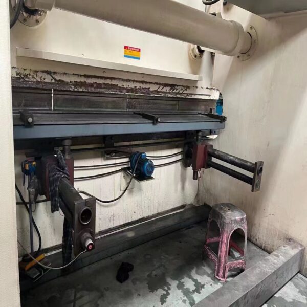 Used VIGERT 300T3200 Press Brake