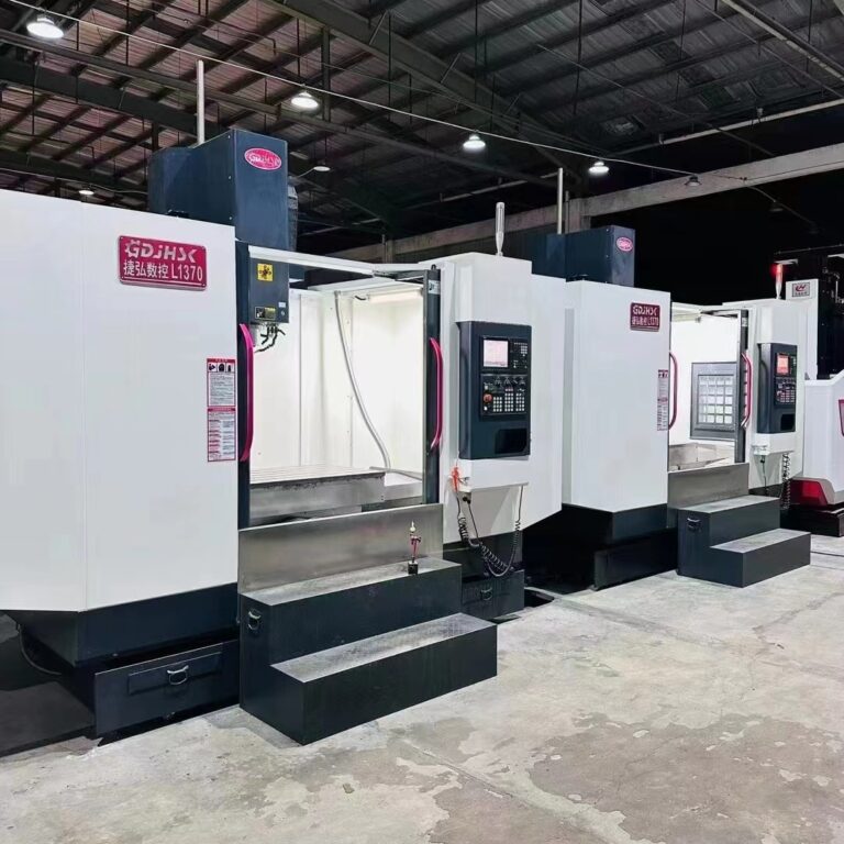 V1370 Efficient Machining Center