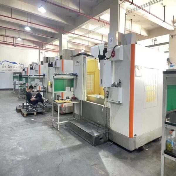 HD-V11F Powerful Machining Center