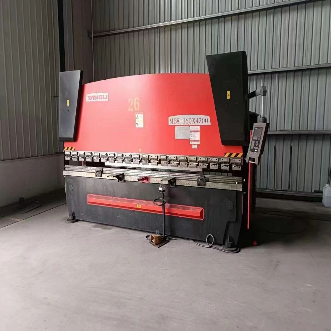 Used YANGLI MB8-160T4200 Press Brake Used YANGLI MB8-160T4200 Press Brake