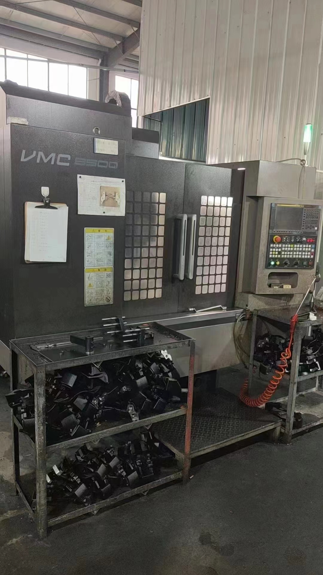 VMC850Q Reliable Machining Center VMC850Q Reliable Machining Center