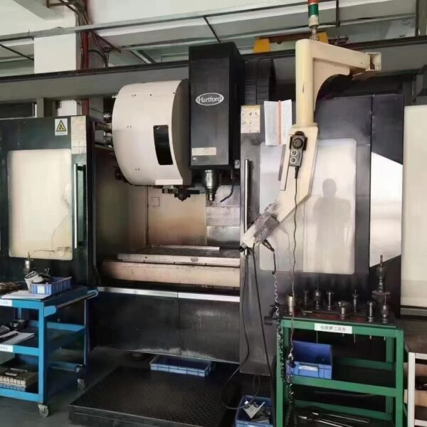 1370 Efficient Machining Center