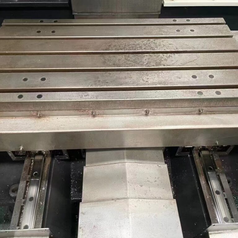 VIGERT 850B Reliable Machining Center