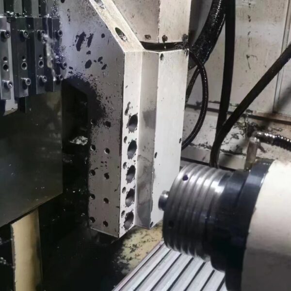 VIGERT CB-36M Efficient CNC Lathe