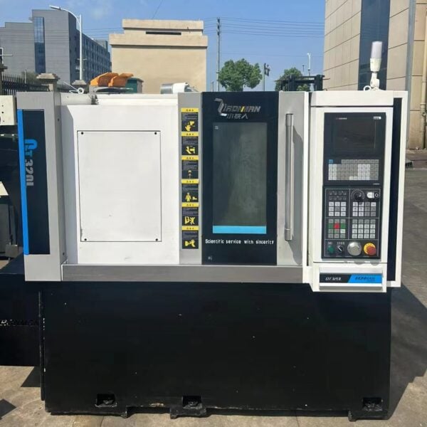 VIGERT QT320L Efficient CNC Lathe