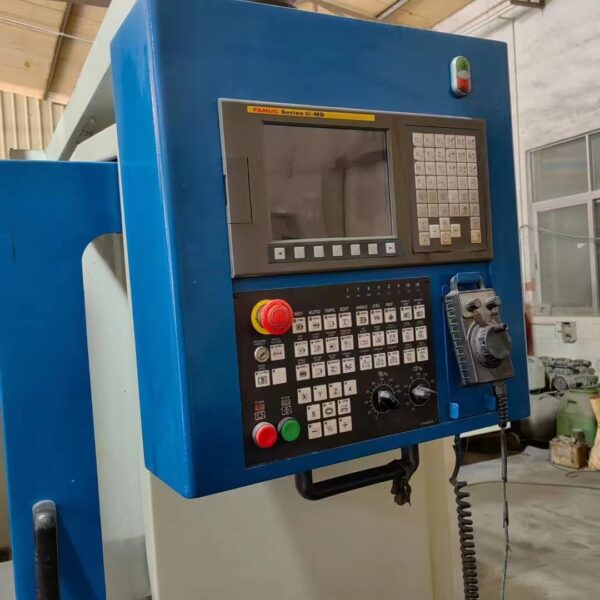 Used VIGERT VH850 Machining Center