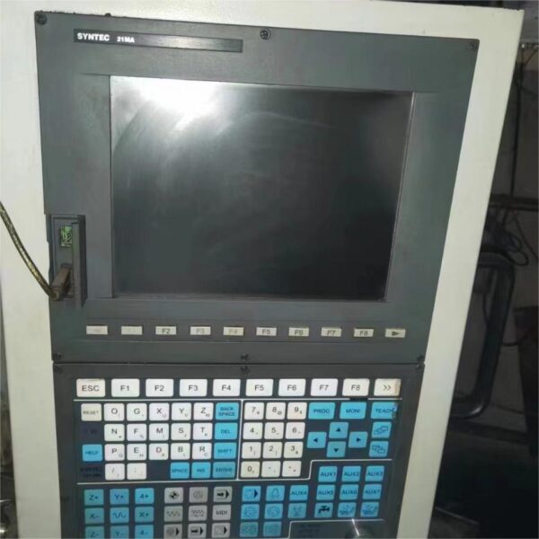 YMC-8070 Эффективный обрабатывающий центр