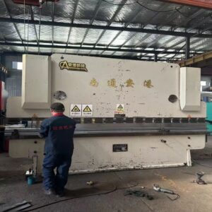 250T4000 Efficient Bending Machine