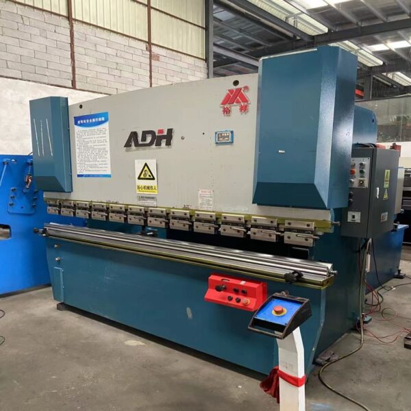 ADH 80T2500 Efficient Bending Machine