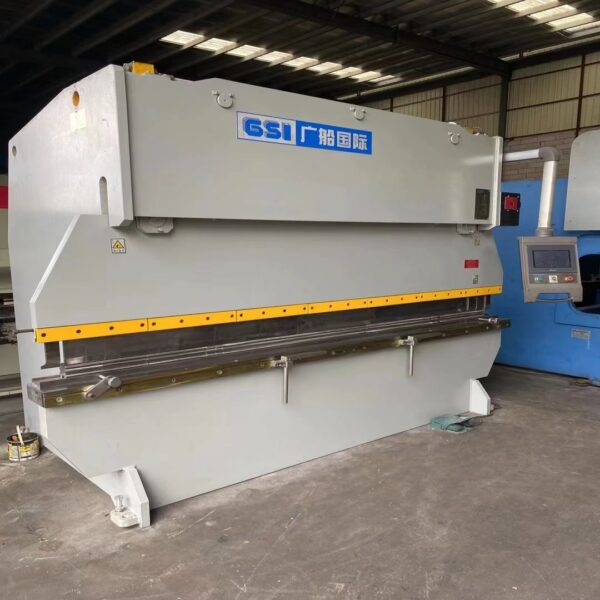 Used VIGERT 100T3200 Bending Machine