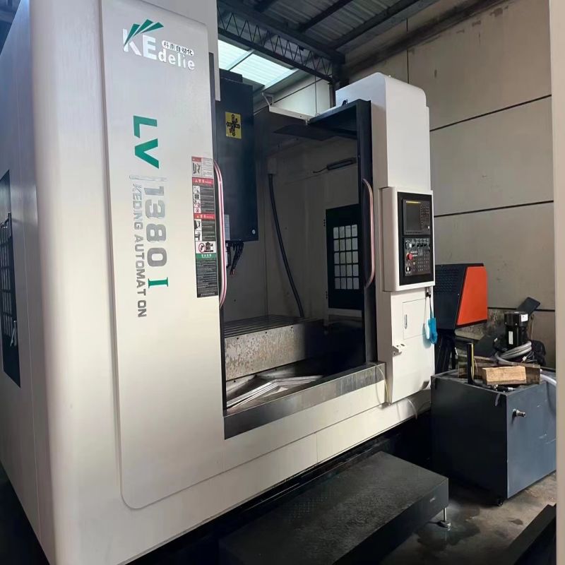 LV1380I Machining Center LV1380I Machining Center