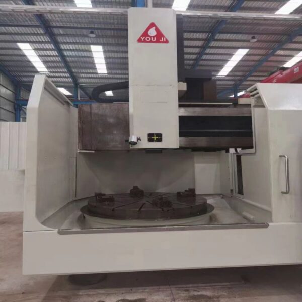 KV-1600ATC Machining Center