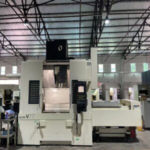 Used MAKINO V77 Machining Center