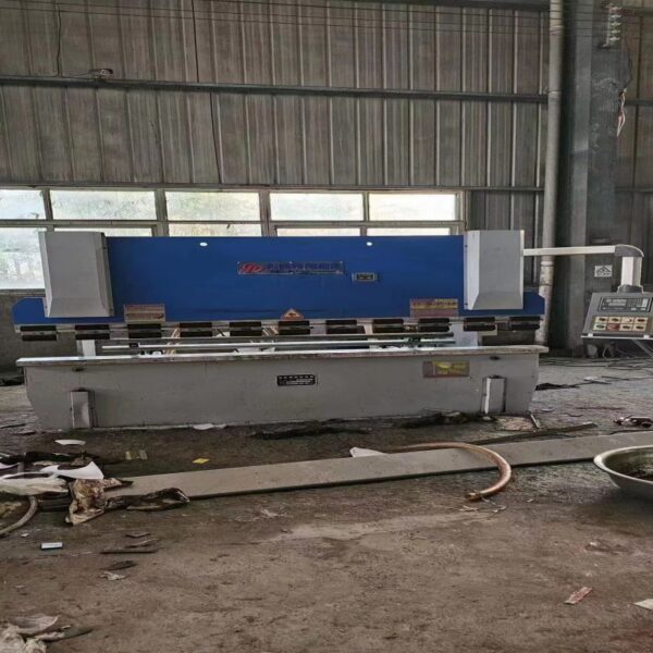 WC67K-40TX2500 CNC Press Brake