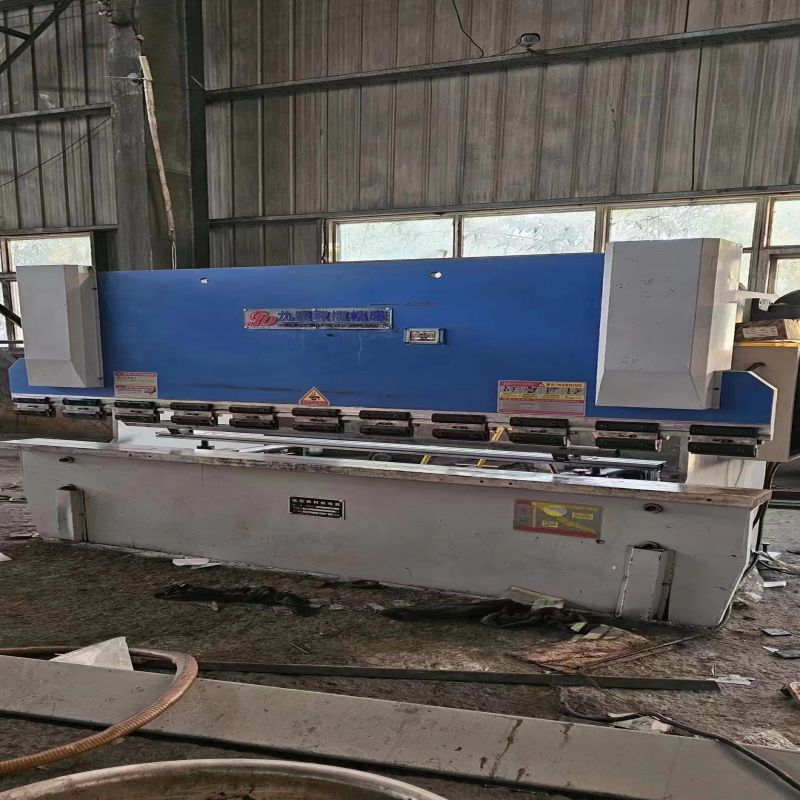 40T CNC Powerful Press Brake 40T CNC Powerful Press Brake
