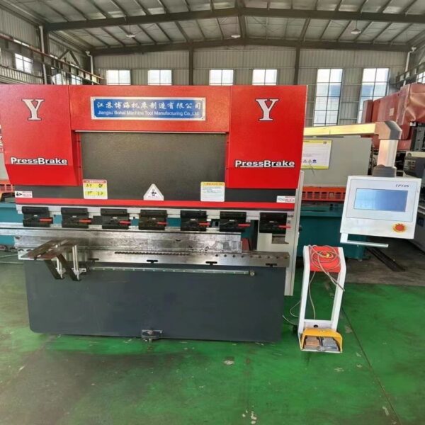 40TX1600 CNC Powerful Press Brake