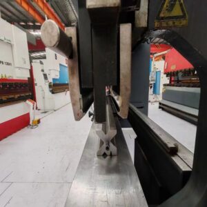 100T3200 Powerful CNC Press Brake