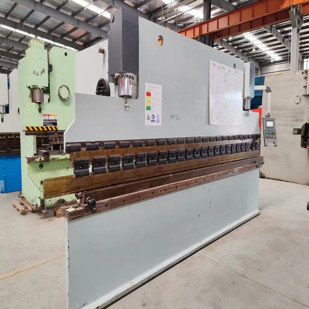 Used VIGERT 125T4500 Press Brake Used VIGERT 125T4500 Press Brake