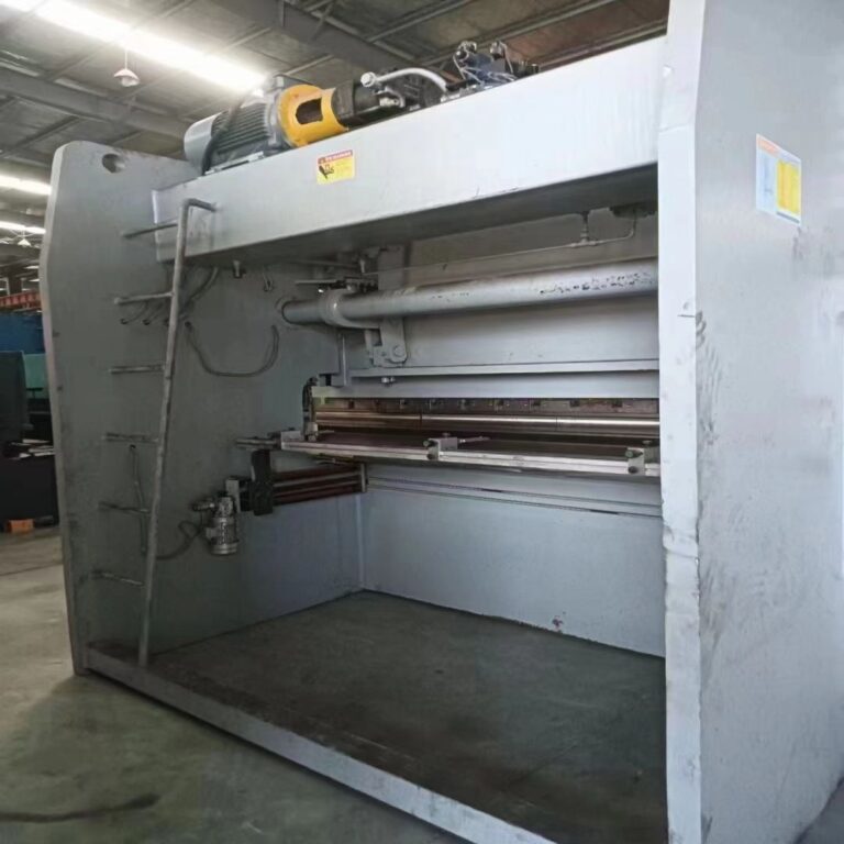 VIGERT 300T3200 Powerful Press Brake