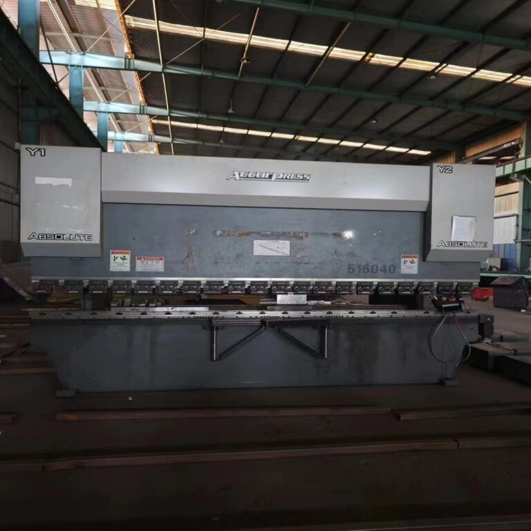 ACCURPERESS 160T4000 Powerful Press Brake