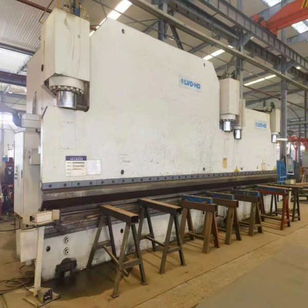 LVD 900T9000 Powerful Press Brake