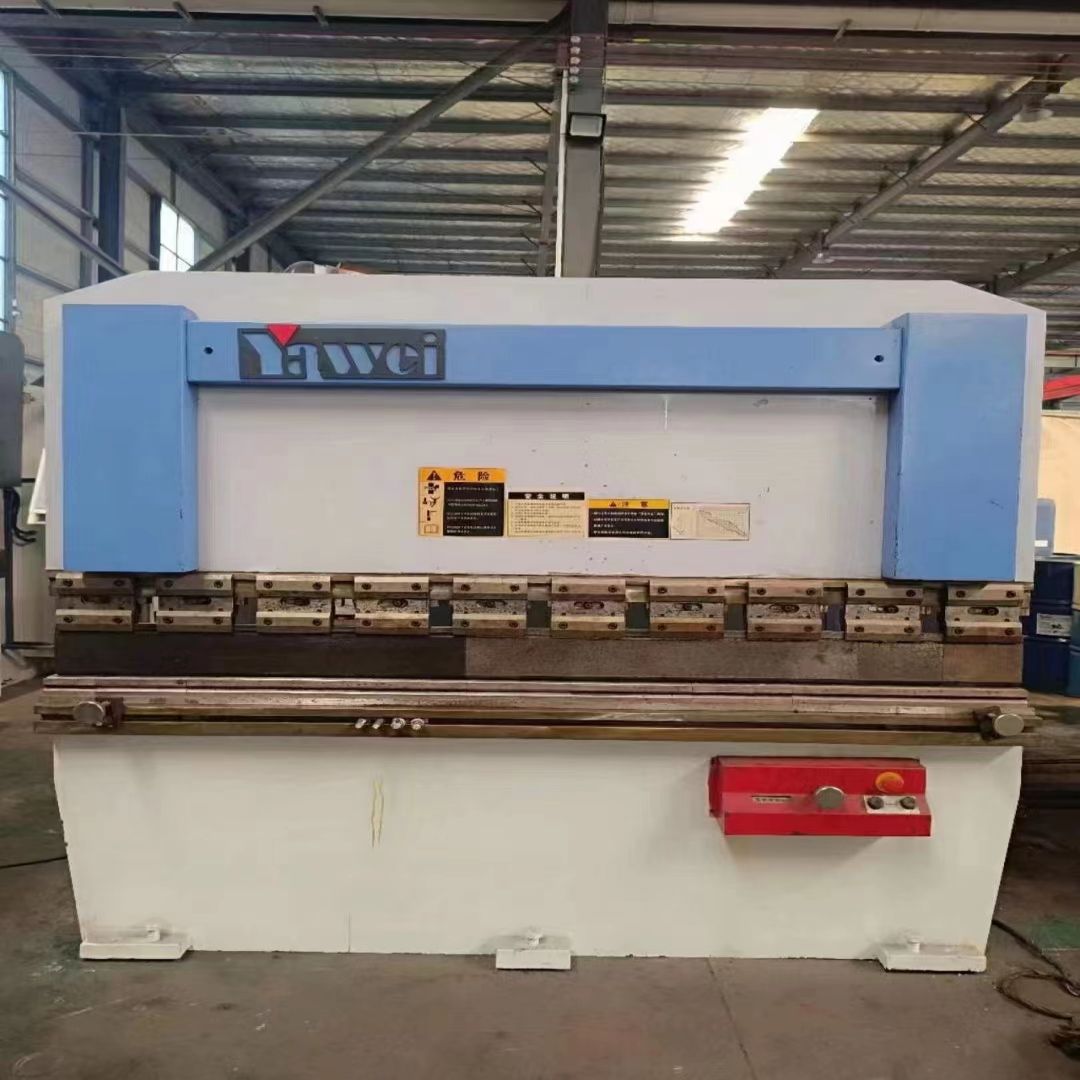ba34dfab9d3bf9aa6157e69c8497c7d Used YAWEI 40T2500 Press Brake