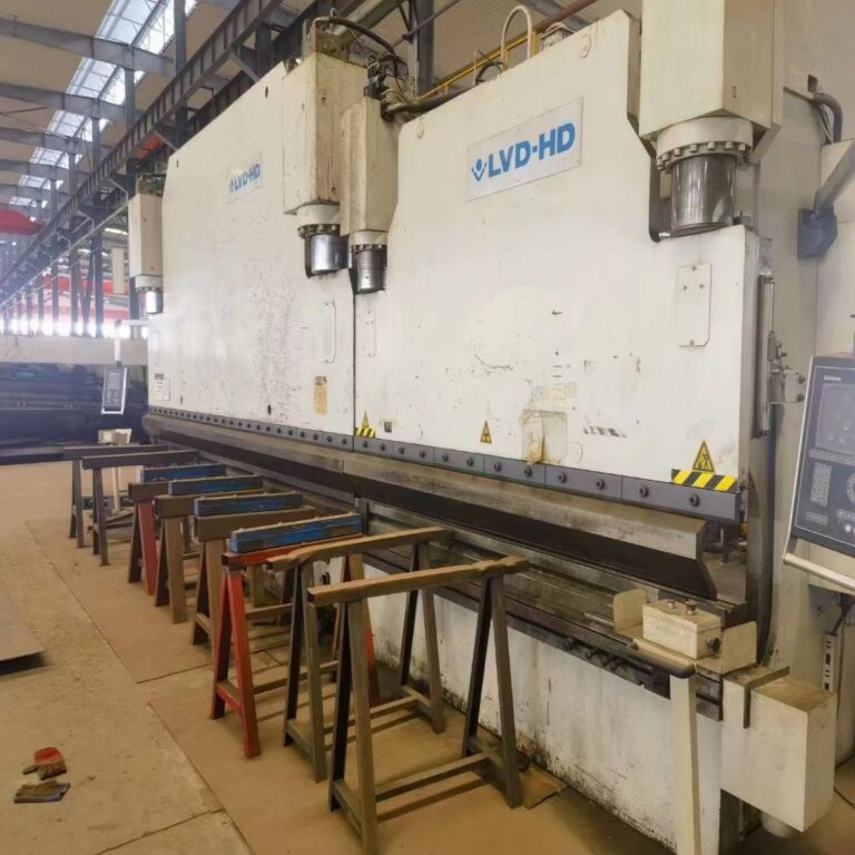 LVD 900T9000 Powerful Press Brake