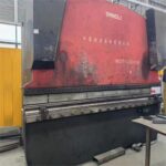 Used YANGLI 200T4000 Press Brake