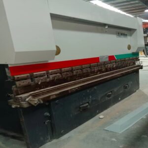 YAWEI 100T3200 With TP10S Press Brake