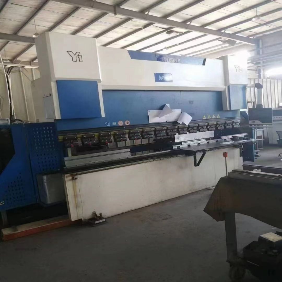 VIGERT 110T3200 Powerful CNC Press Brake VIGERT 110T3200 Powerful CNC Press Brake