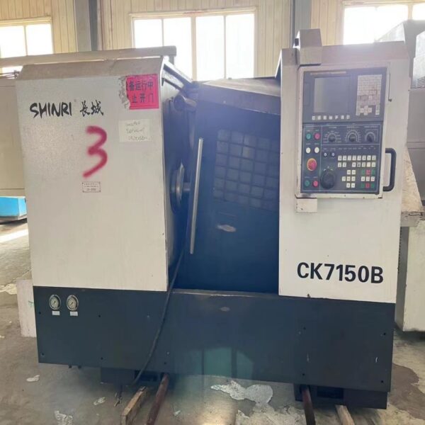 Tornio CNC CK7150B