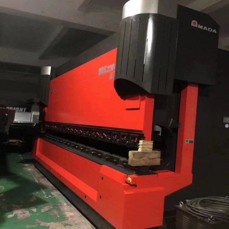 AMADA HDS2204NT Press Brake