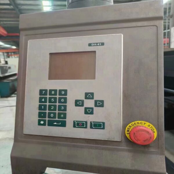 125T2500 CNC Press Brake