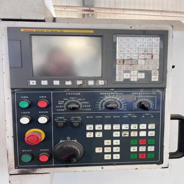 Tornio CNC CK7150B