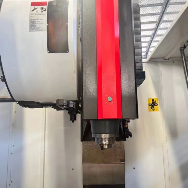 VIGERT VMC1680 Potente centro di lavorazione