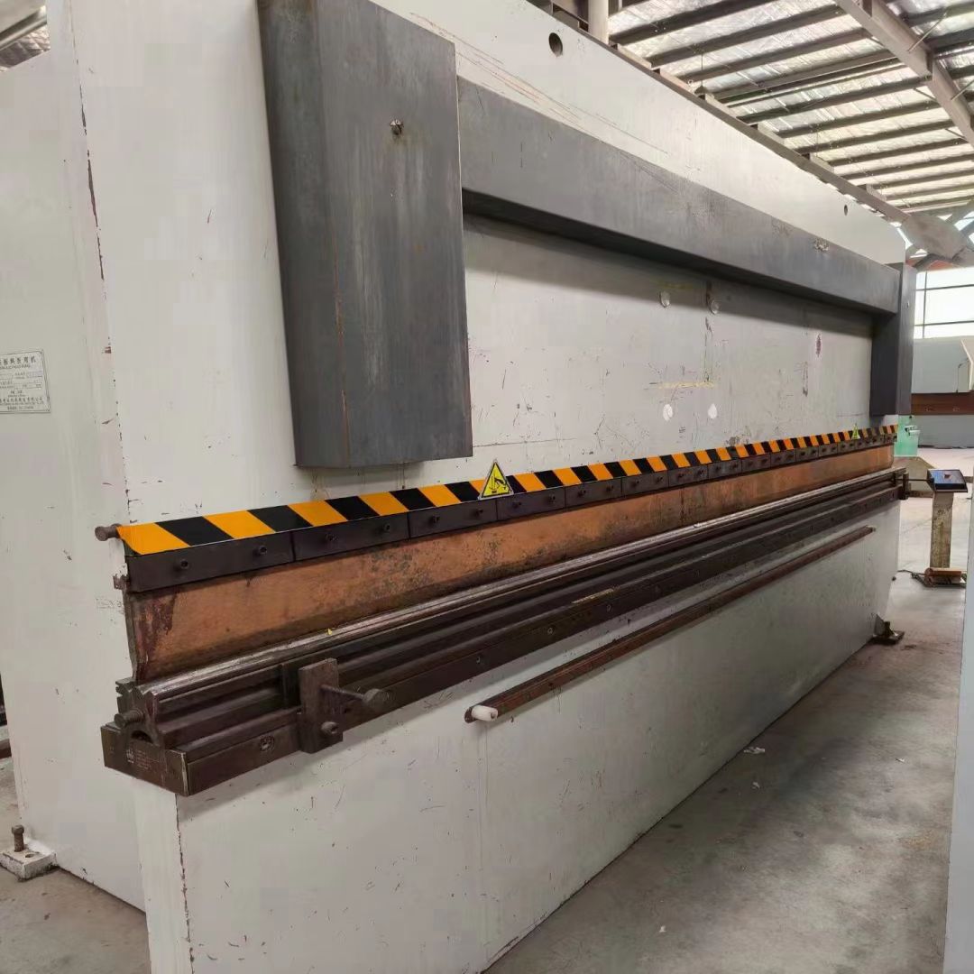 VIGERT 135T4000 High Quality Bending Machine VIGERT 135T4000 High Quality Bending Machine
