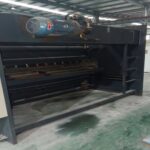 YAWEI 100T3200 With TP10S Press Brake