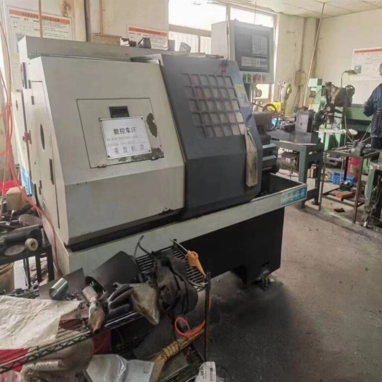 6136 CNC Lathe