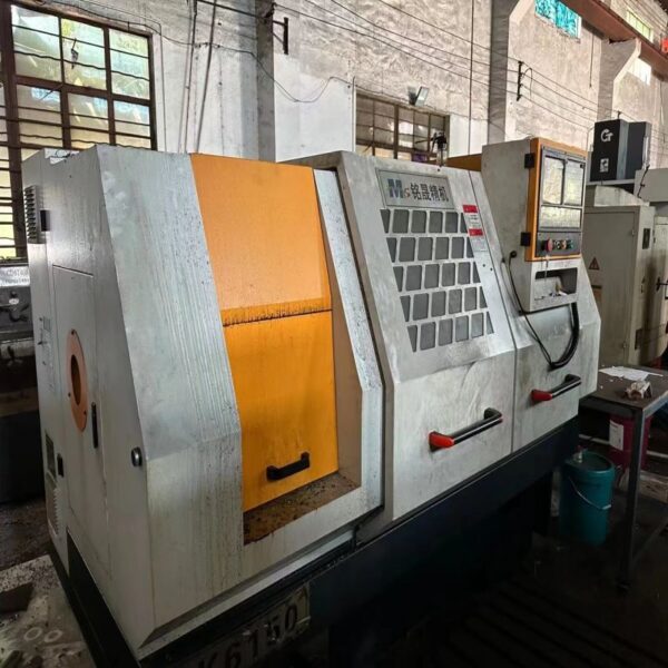 T HC-30 CNC Lathe