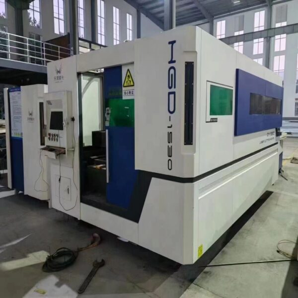 HGD-1530 Laser Cutting Machine