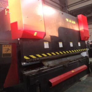 Gebrauchte JFY 320T3100 CNC-Abkantpresse