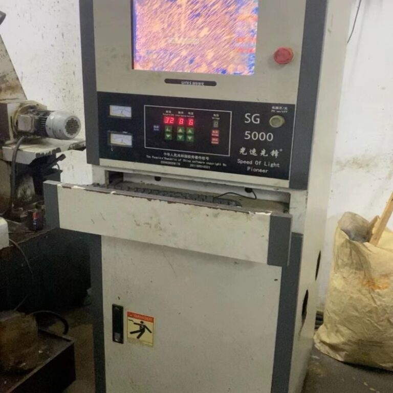 Machine d'électroérosion à fil CNC DK7735