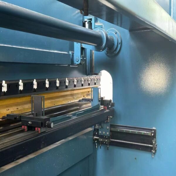 ADH WC67E-125T4000 Press Brake