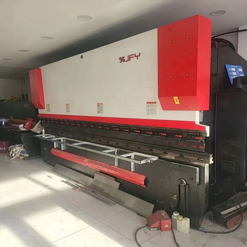 100T4000 CNC Press Brake 100T4000 CNC Press Brake