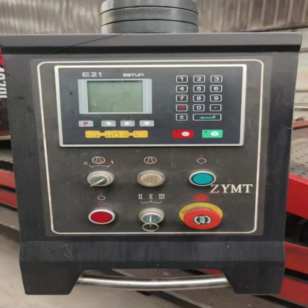 100T2500 NC Press Brake