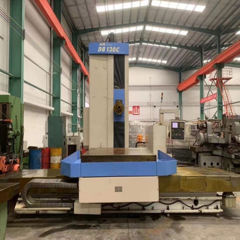 Alesatrice e fresatrice CNC DB130C