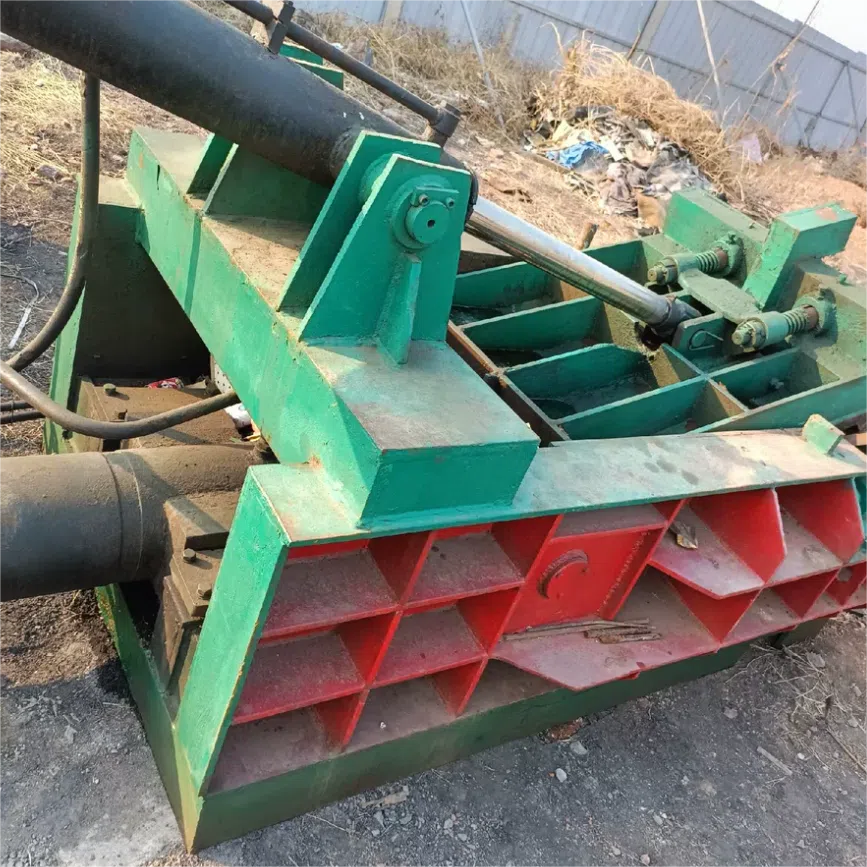 مكبس إعادة تدوير المعادن Y81D-120 مكبس إعادة تدوير المعادن Y81D-120