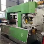 Ouvrier de poutrelles en acier ZYMT Q35Y-30